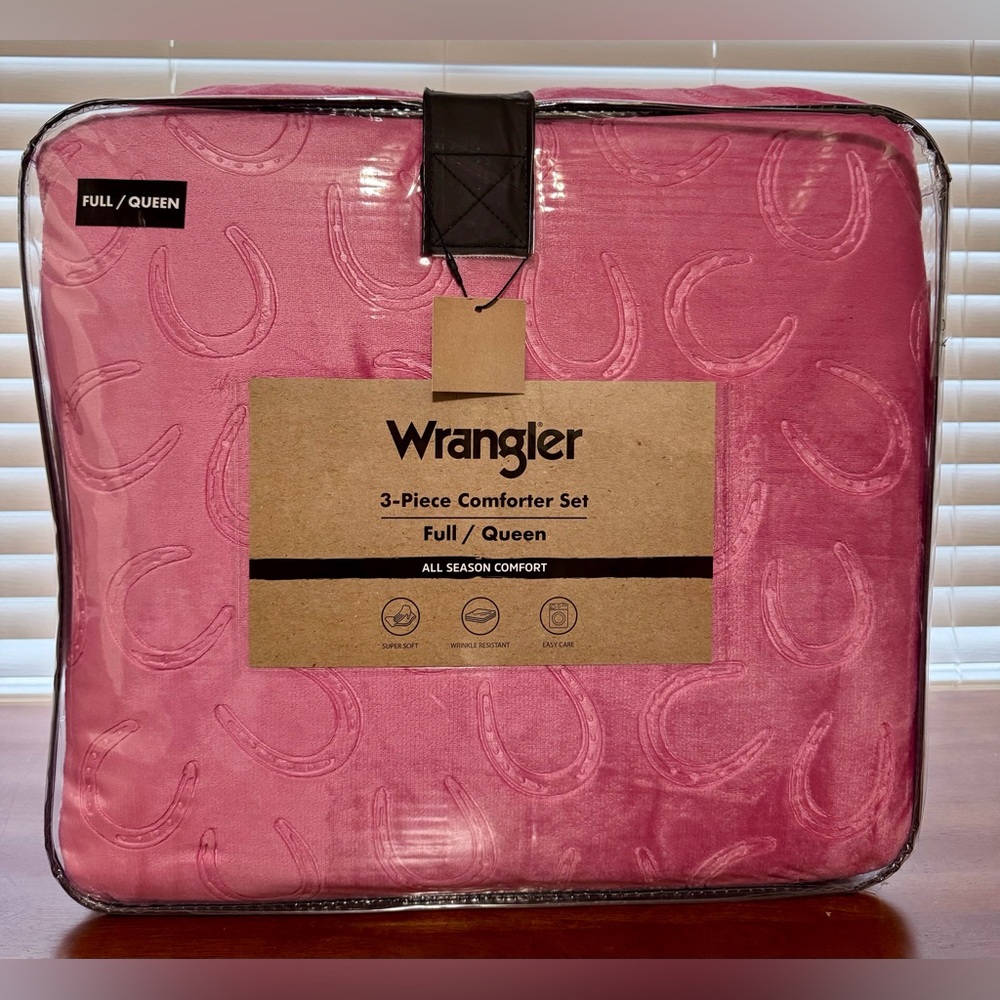Wrangler Full/Queen Pink Horseshoe 3 Piece Comforter Set NEW